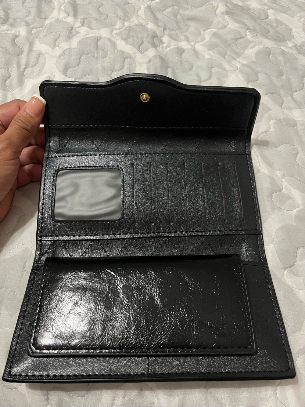 CHANEL Black Quilted Leather Wallet with Gold CC Emblem - Picture 3 of 4